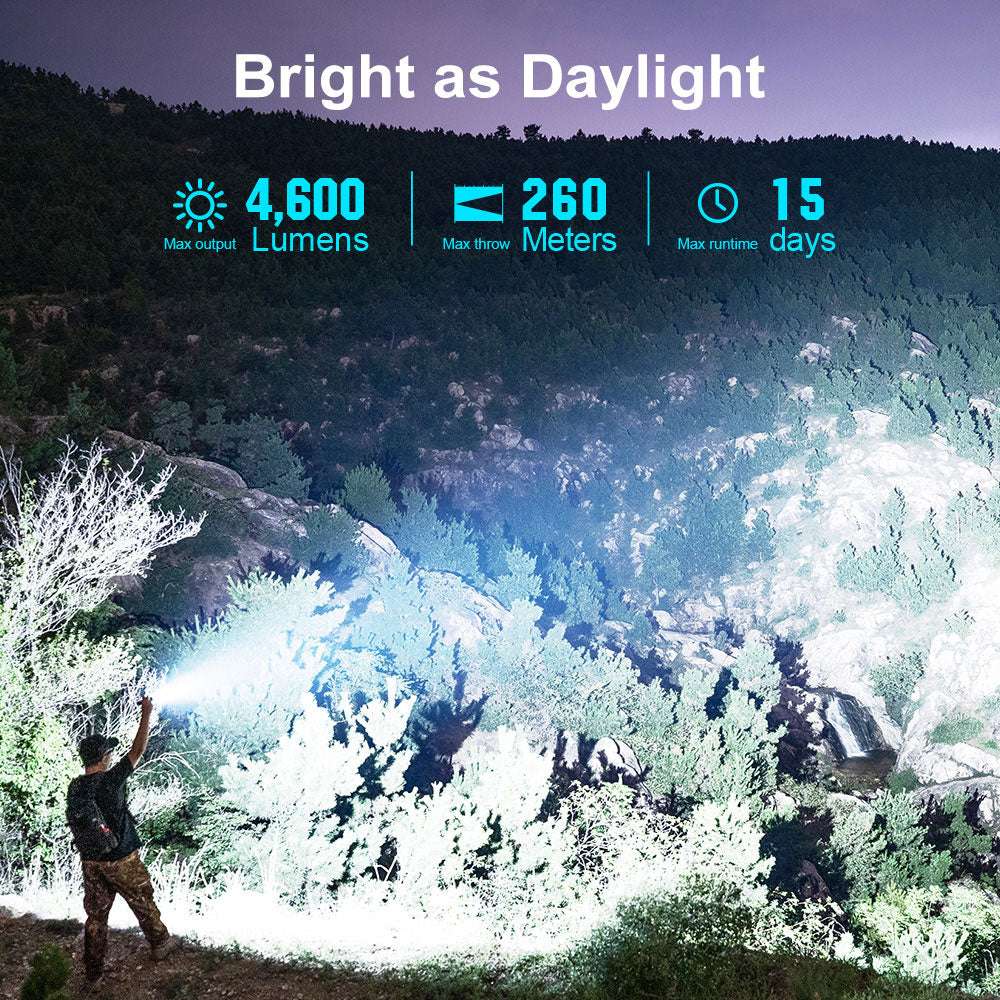 Olight Seeker 4 Pro | lanternă de mare putere | 4.600 lm